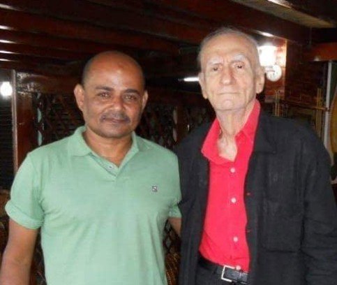 Ariano Suassuna ao lado de João Artur